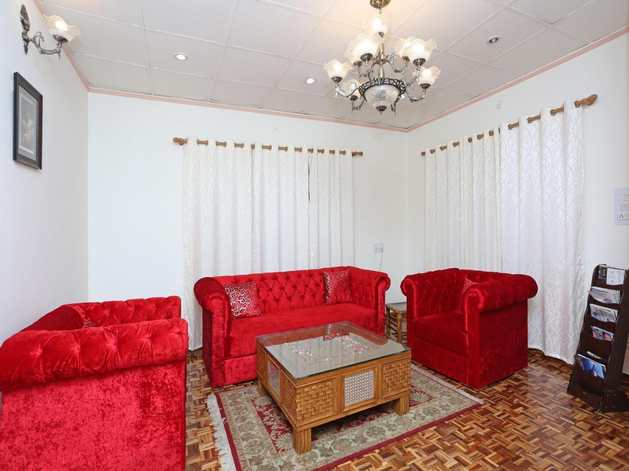 Oyo 7138 Acharya Cottage Manāli Exteriör bild