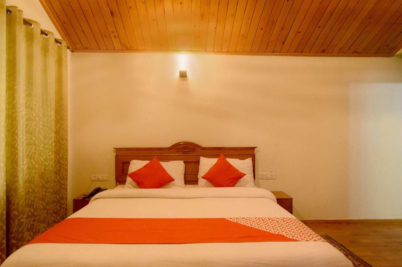 Oyo 7138 Acharya Cottage Manāli Exteriör bild