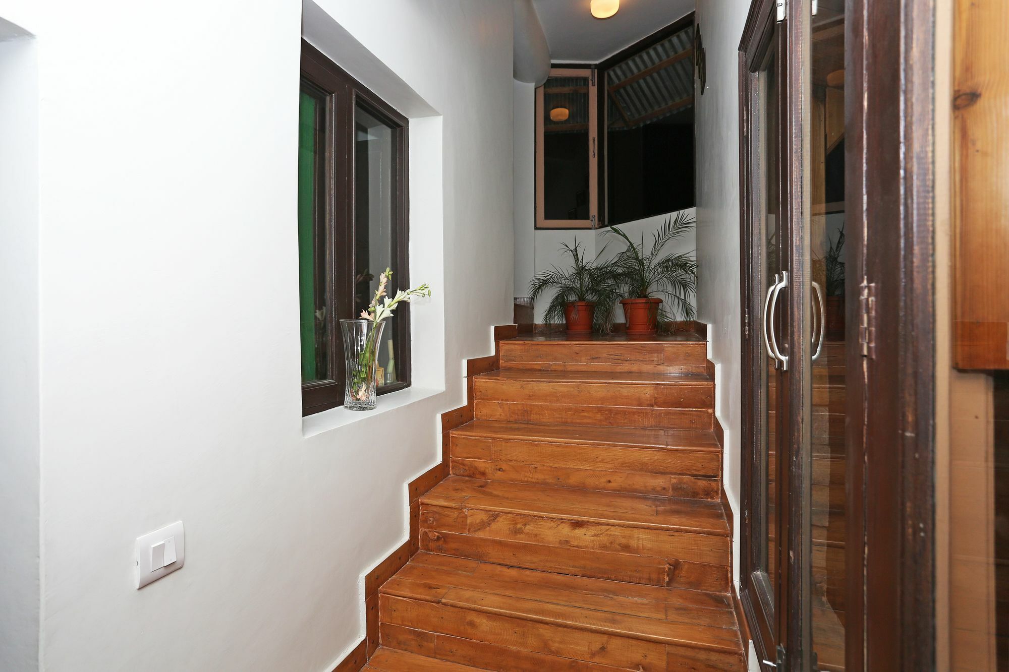 Oyo 7138 Acharya Cottage Manāli Exteriör bild